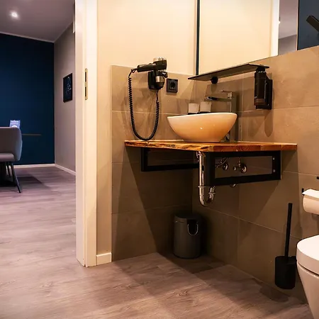 Liro Oberhausen Hotel 3*