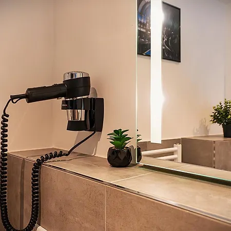 Hotel Liro Oberhausen 3*